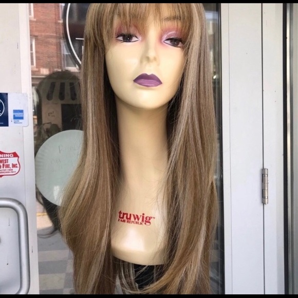 Blonde bangs wig long - Picture 8 of 8